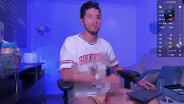 Snapshot of Brad-Slayton chatting on 11-06-25, 11:37 Brad-Slayton online show from 11-06-25, 11:37