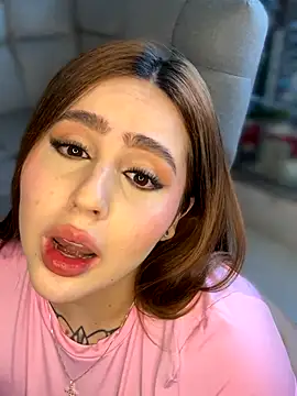 ValerieHilton online show from 10-27-25, 10:03