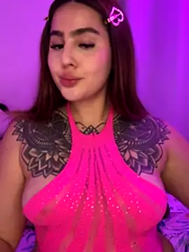 ValerieHilton online show from 12-14-25, 10:36