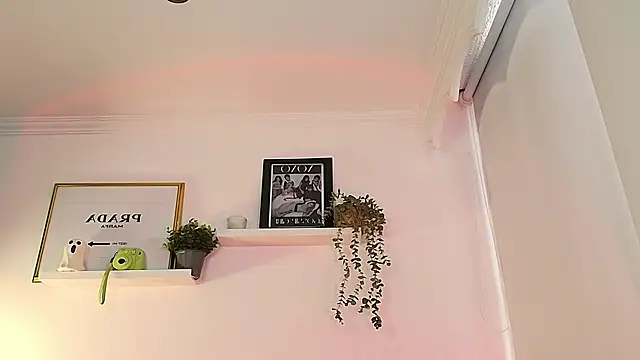 lilyy evanss online show from 11-09-25, 08:29