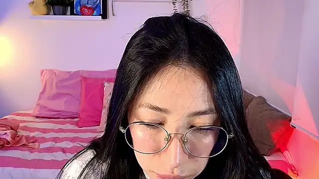 lilyy evanss online show from 03-10-26, 11:10