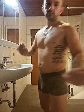 Snapshot of magicSeX4You chatting on 09-09-25, 07:57 magicSeX4You online show from 09-09-25, 07:57