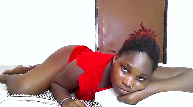 Snapshot of SexyKimberly23 chatting on 02-13-25, 12:32 SexyKimberly23 online show from 02-13-25, 12:32