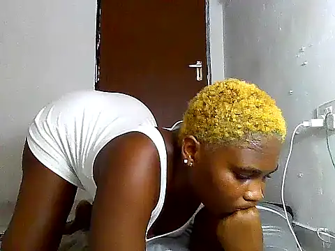 SexyKimberly23 online show from 10-31-25, 07:59