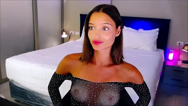 wow Mia online show from 02-21-25, 08:18