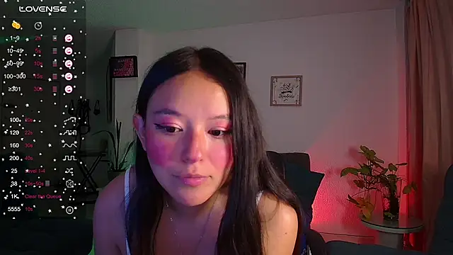 Lexie Thompson10 online show from 03-10-25, 07:53