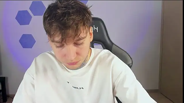 Chris Tyson online show from 01-19-25, 04:22