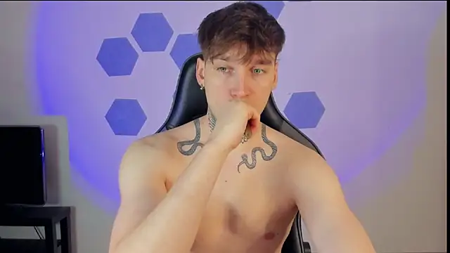 Chris Tyson online show from 03-04-25, 11:32