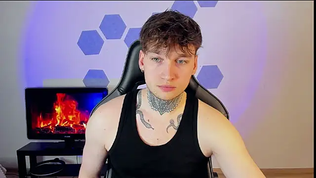 Chris Tyson online show from 03-08-25, 02:34