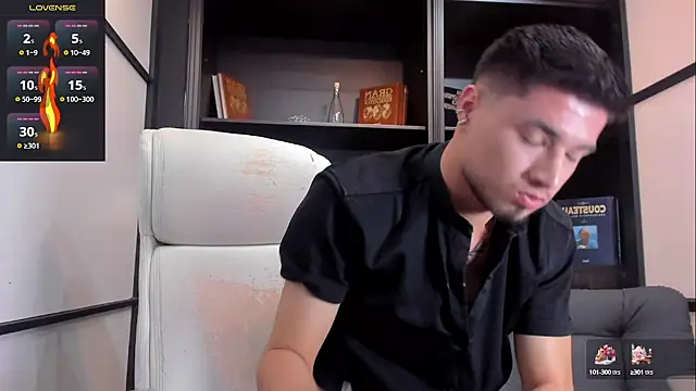 EdwardRoss  online show from 03-06-25, 08:16