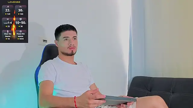 EdwardRoss  online show from 01-17-26, 08:45