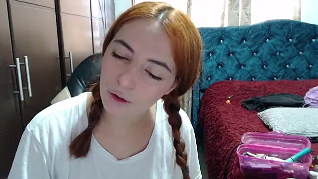 Kate lorens9 online show from 09-12-25, 12:16