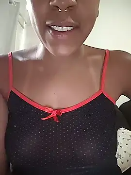 Snapshot of Julia_Pretinha chatting on 01-13-26, 01:38 Julia Pretinha online show from 01-13-26, 01:38