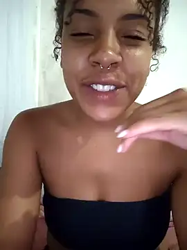 Snapshot of Julia_Pretinha chatting on 04-03-26, 03:26 Julia Pretinha online show from 04-03-26, 03:26