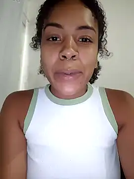 Snapshot of Julia_Pretinha chatting on 04-06-26, 12:06 Julia Pretinha online show from 04-06-26, 12:06