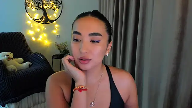 worldofkim online show from 01-06-26, 12:53