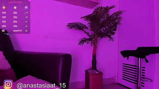 Miia Thompsonn online show from 02-21-25, 03:12