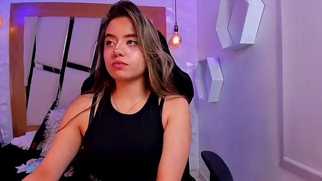 ary cooper  online show from 09-22-25, 12:51