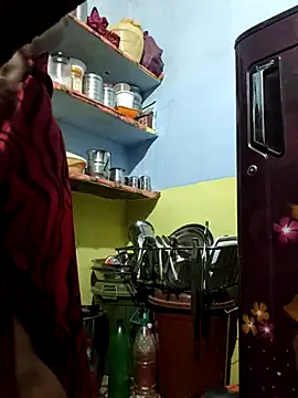 Snapshot of priyadarshiPRIYASEXCPL223 chatting on 05-26-26, 01:29 priyadarshiPRIYASEXCPL223 online show from 05-26-26, 01:29