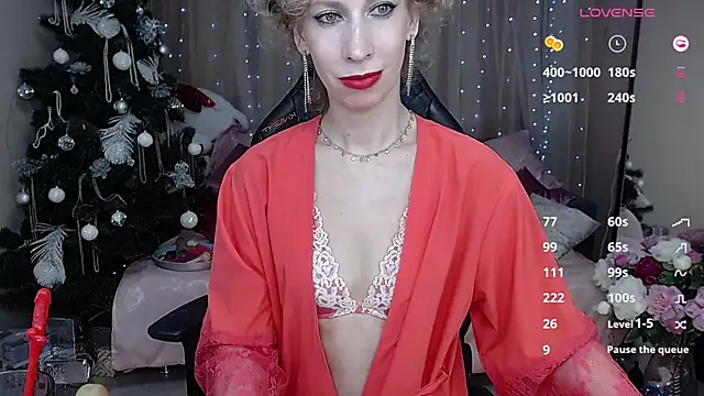 Snapshot of AdrianaSea chatting on 12-14-24, 07:29 AdrianaSea online show from 12-14-24, 07:29