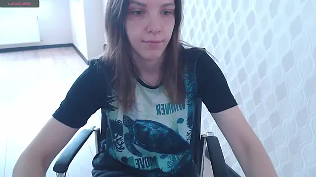 LisaHeart online show from 10-29-25, 08:38