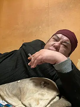 Snapshot of punk0805 chatting on 02-06-26, 11:46 punk0805 online show from 02-06-26, 11:46