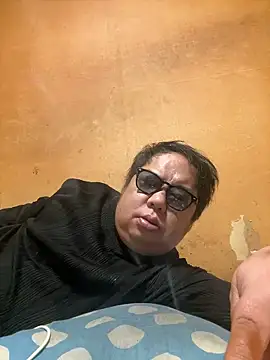 Snapshot of punk0805 chatting on 03-02-26, 01:40 punk0805 online show from 03-02-26, 01:40