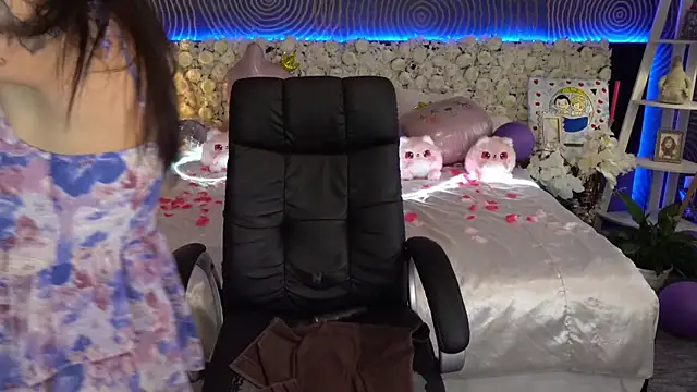 IsabellaFoxyy online show from 03-14-26, 01:49