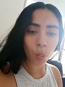 Snapshot of GiiirlPower chatting on 12-20-24, 08:23 GiiirlPower online show from 12-20-24, 08:23