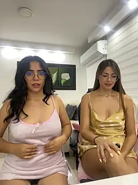 Snapshot of GiiirlPower chatting on 10-18-25, 07:31 GiiirlPower online show from 10-18-25, 07:31