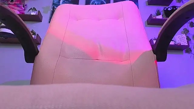 macey elliot  online show from 03-16-25, 05:07
