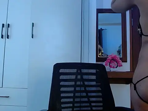 queencydoll online show from 02-16-26, 07:37