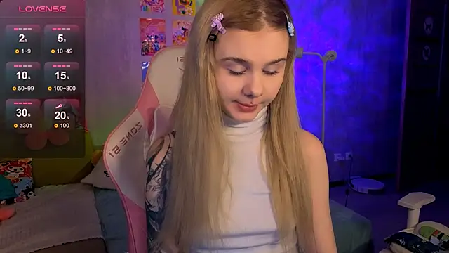 Britney Lynch online show from 02-11-26, 08:03