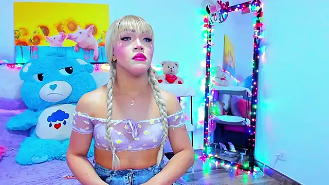 Candy Candy   online show from 02-04-26, 07:53