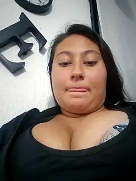 Snapshot of Celeem_ chatting on 02-08-26, 12:58 Celeem online show from 02-08-26, 12:58