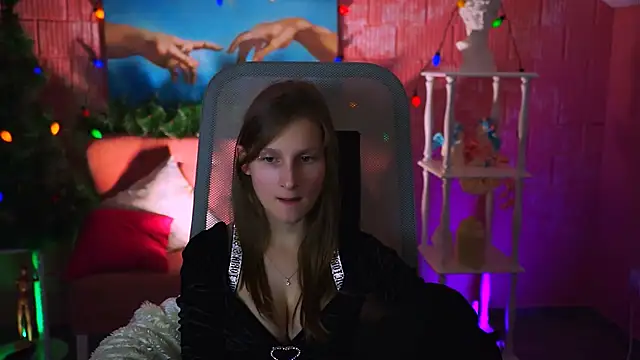 EllaHorton online show from 01-03-25, 03:01