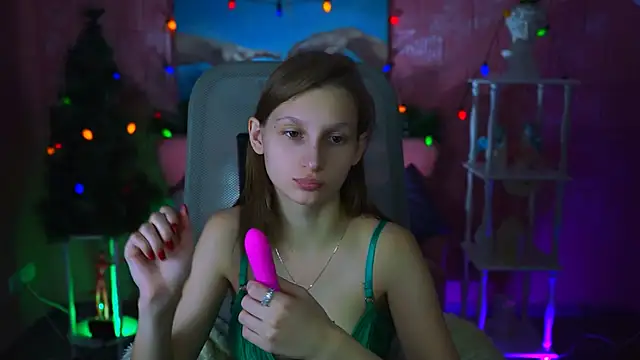 EllaHorton online show from 01-07-25, 08:34