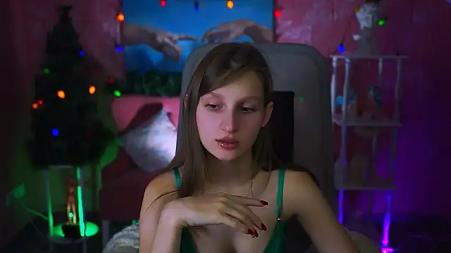 EllaHorton online show from 01-07-25, 11:37