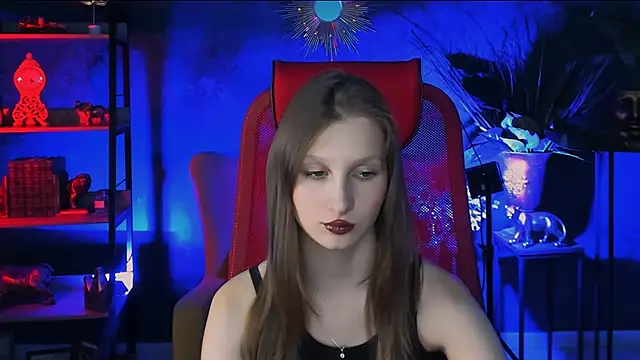 EllaHorton online show from 03-13-25, 02:33