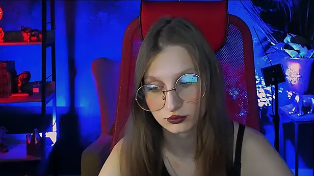 EllaHorton online show from 03-13-25, 05:39