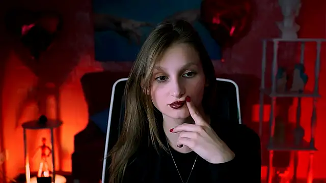 EllaHorton online show from 03-21-25, 03:57