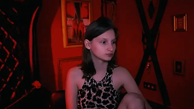 EllaHorton online show from 10-04-25, 12:36