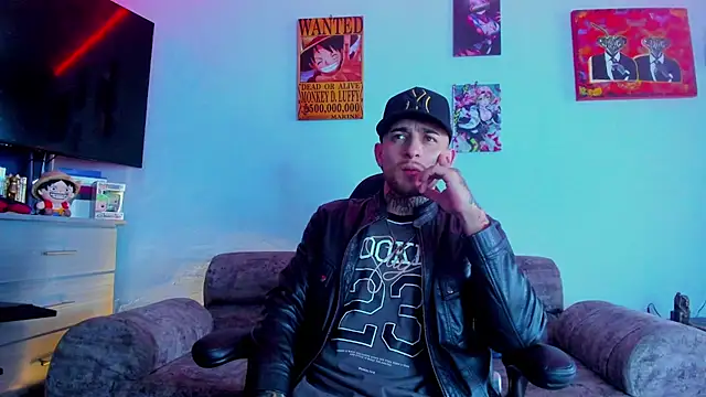 Drako Lamar online show from 12-15-25, 01:04