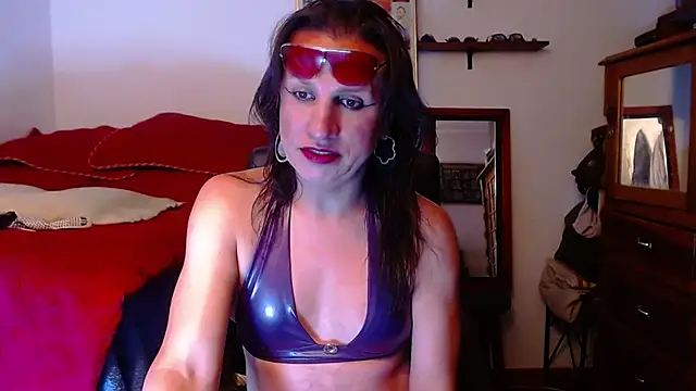 LorenJade online show from 07-14-26, 10:21