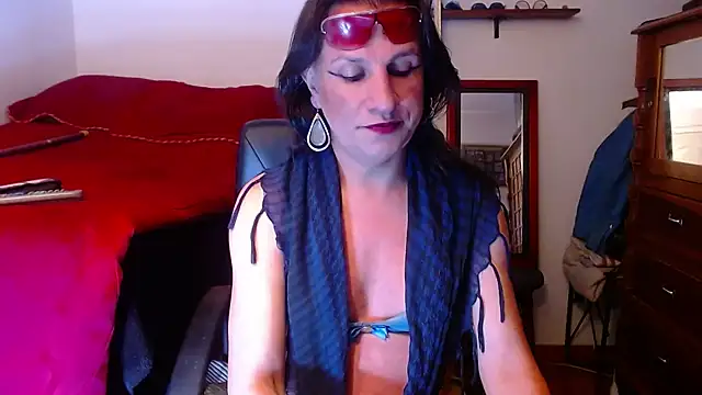 LorenJade online show from 07-28-26, 07:59