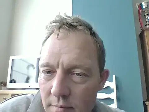 Snapshot of bertolini chatting on 03-19-25, 02:13 bertolini online show from 03-19-25, 02:13