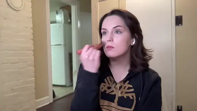 sexylilly69 online show from 03-22-25, 12:39