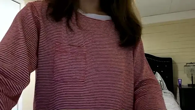 Snapshot of sexylilly69 chatting on 02-12-26, 08:26 sexylilly69 online show from 02-12-26, 08:26