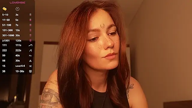 girl with snaketatto0 online show from 03-26-26, 03:45