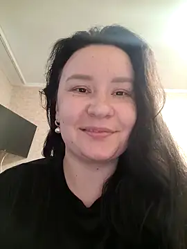 AlexaLexie online show from 11-08-25, 01:22